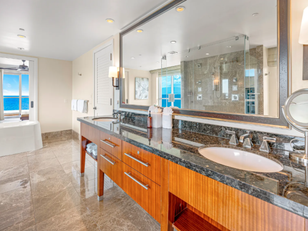 Luxury Maui Penthouse Retreat